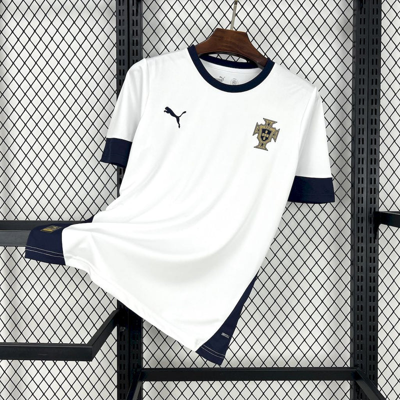 CAMISOLA DA SELEÇÃO DE PORTUGAL 25/26 TREINO BRANCO