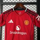 KIT INFANTIL DO MANCHESTER UNITED 25/26 VERMELHO