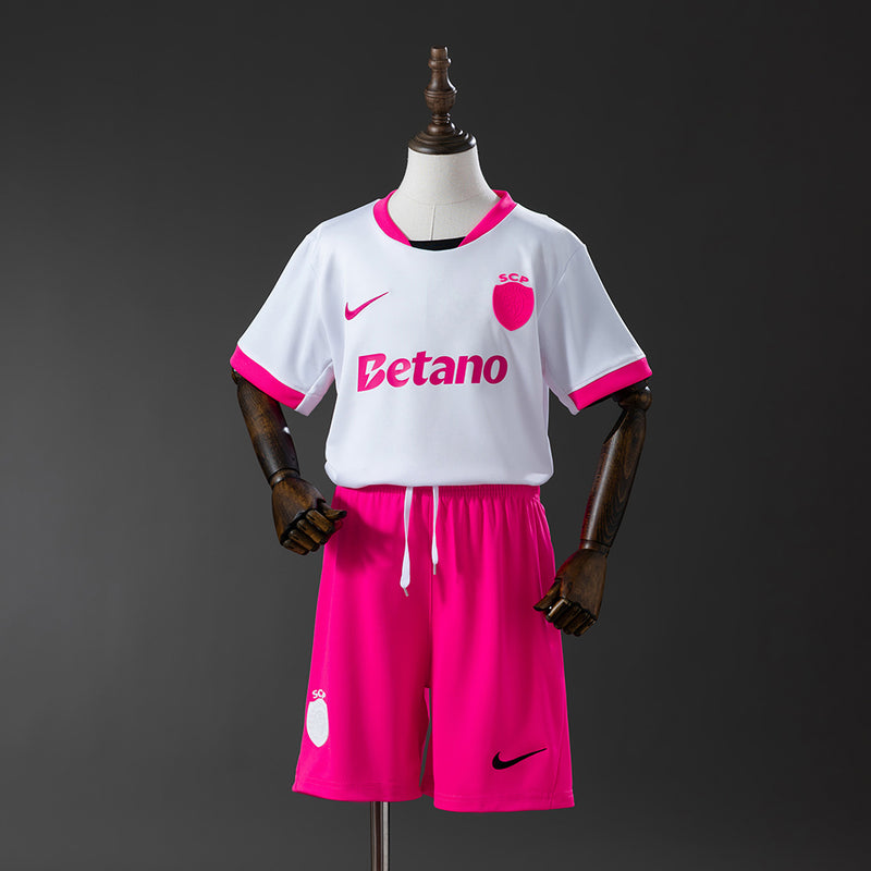 KIT INFANTIL DO SPORTING 25/26 EDIÇÃO ESPECIAL ROSA
