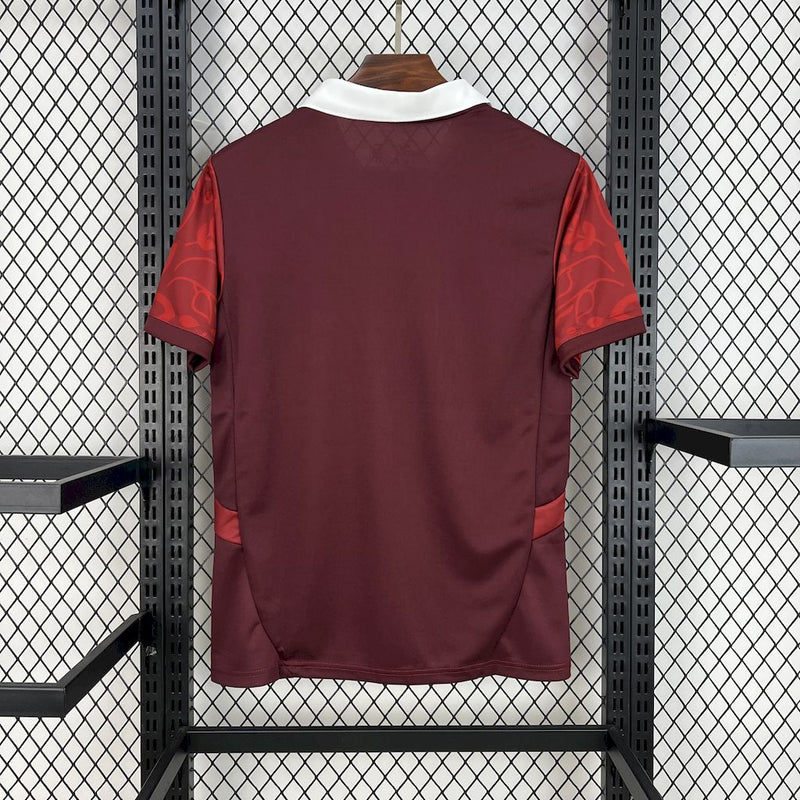 CAMISOLA DA SELEÇÃO DE PORTUGAL 25/26 ESPECIAL VERMELHO