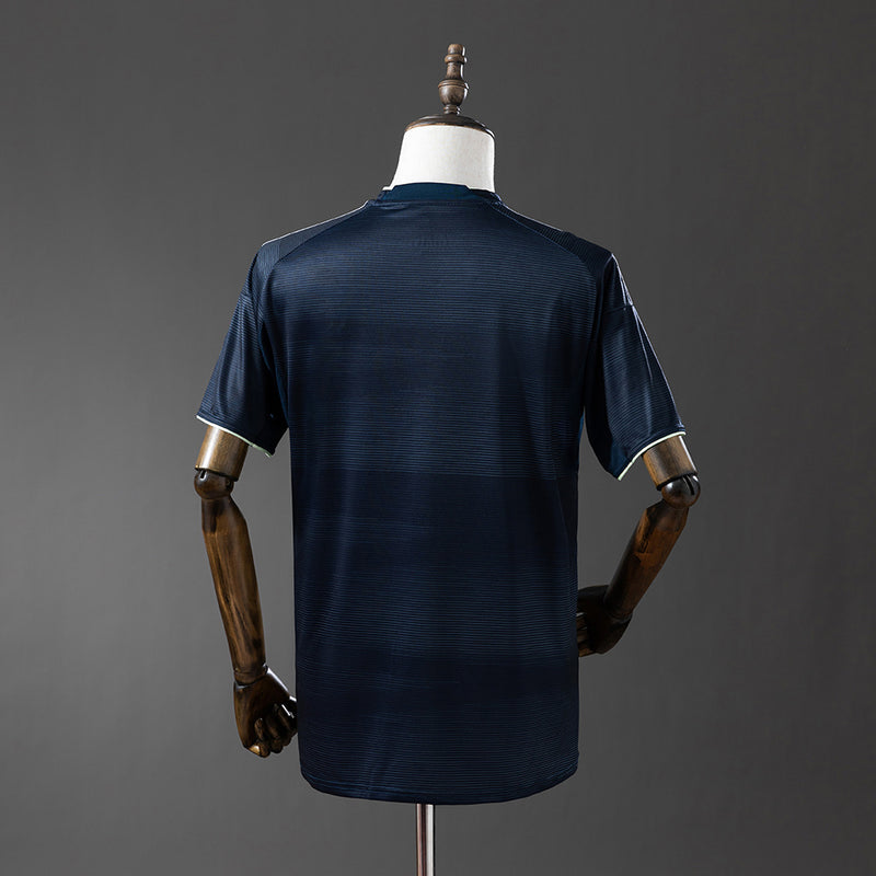 CAMISOLA DO REAL MADRID 25/26 PRETO E BRANCO